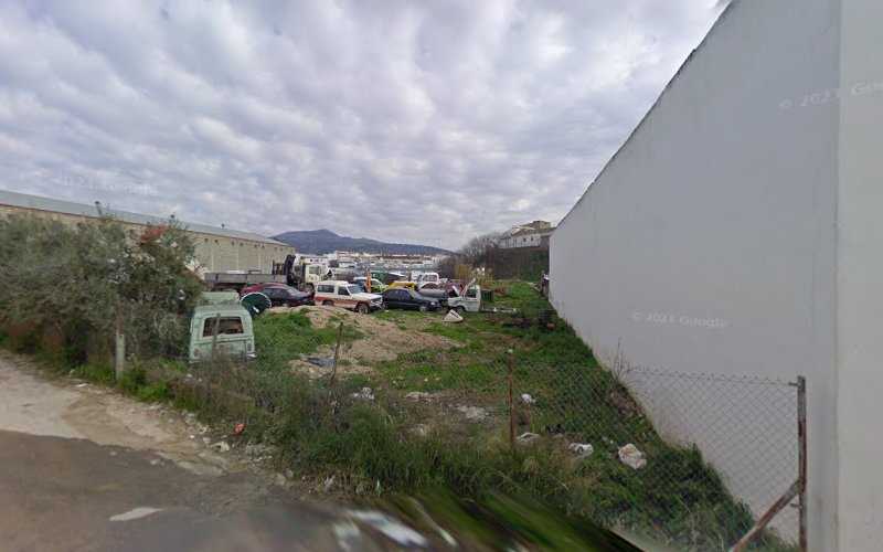 Fotografia tomada fuera de Artesanía y Construcciones Metálicas Ceyju - Carpintería metálica y de aluminio en Cabra, Córdoba