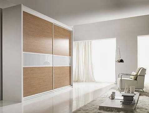 Fotografia tomada fuera de Armarios Cabello - Tienda de muebles en Cabra, Córdoba