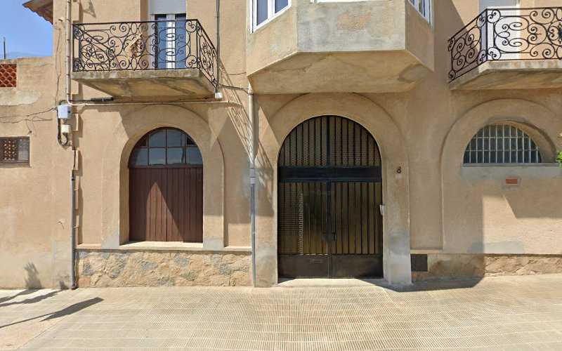 Fotografia tomada fuera de Jaume Manresa Coll - Aserradero en Breda, Girona