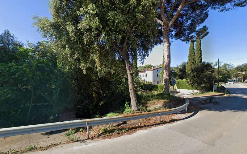 Fotografia tomada fuera de Jai - Servicio de instalación de suelos de madera en Bigues i Riells, Barcelona