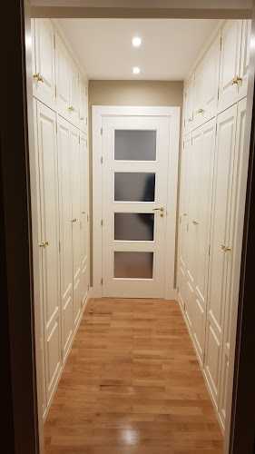 Fotografia tomada fuera de Ebanistería Soengas - Carpintería en A Coruña, A Coruña