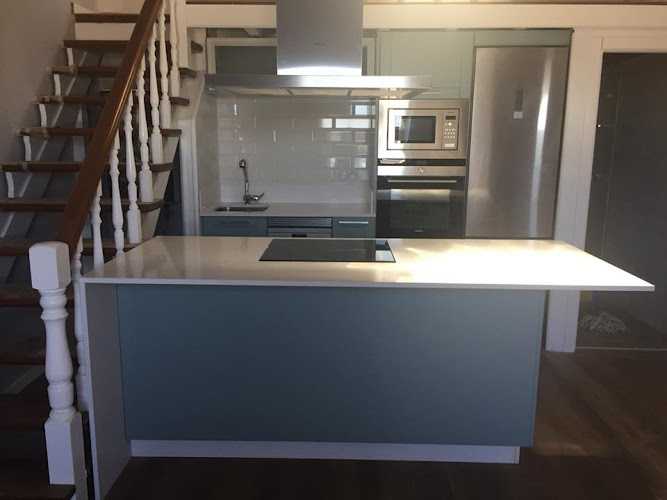 Fotografia tomada fuera de Galcarpi - Reformas de cocinas en Ribadeo, Lugo