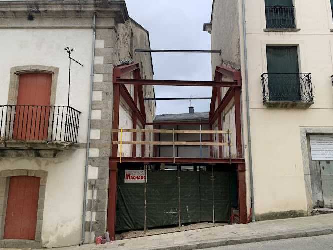 Fotografia tomada fuera de Construcciones Metálicas Machado - Empresa constructora en Ribadeo, Lugo