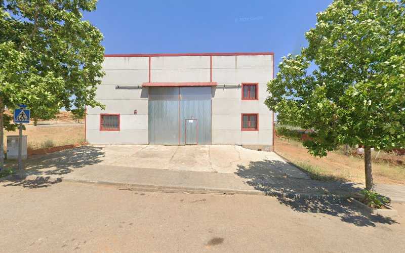 Fotografia tomada fuera de Metalicas Porzuna - Carpintería metálica y de aluminio en Porzuna, Ciudad Real