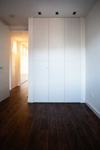 Fotografia tomada fuera de Carpinteria Santos - Carpintería en Calatayud, Zaragoza