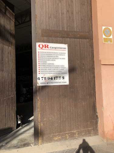 Fotografia tomada fuera de Multiapa Servicios - Carpintero en Picanya, Valencia