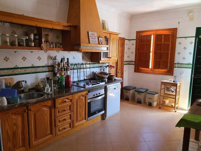 Perimadera B&B Ferienzimmer Tischlerei Möbelbau - Zimmermann en Periana, Málaga