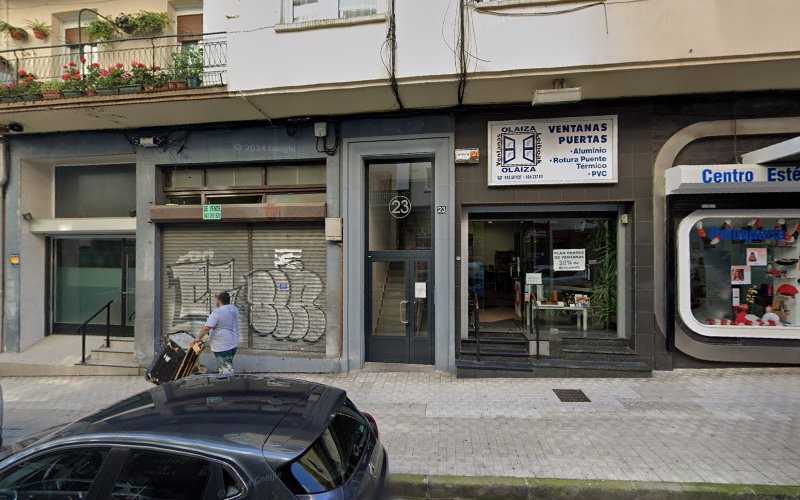 Fotografia tomada fuera de Ventanas Olaiza - Carpintería metálica y de aluminio en Irun, Guipúzcoa