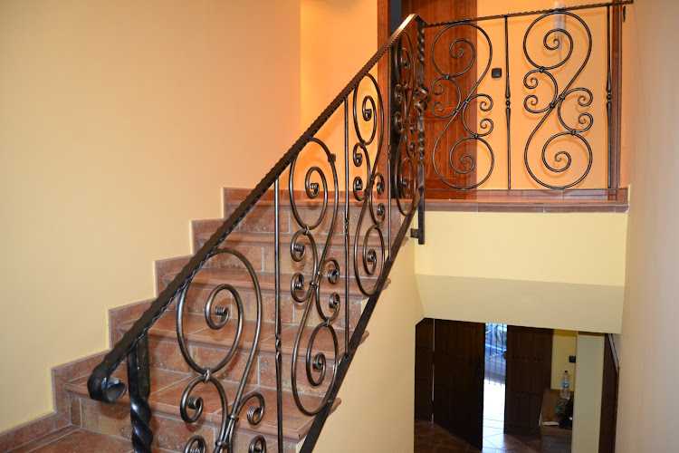 Fotografia tomada fuera de Carpinteria Metalica Galiano Cañamero S.L - Carpintería metálica y de aluminio en Coín, Málaga