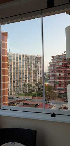 Fotografia tomada fuera de Alumifach - Carpintería metálica y de aluminio en Calp, Alicante