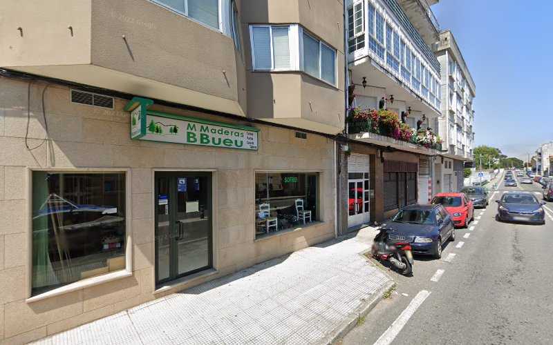 Fotografia tomada fuera de Maderas Bueu - Oficinas de empresa en Bueu, Pontevedra