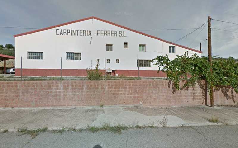 Fotografia tomada fuera de Carpintería Ferrer y Muebles S.L. - Carpintería en Mora de Rubielos, Teruel