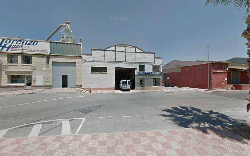 Fotografia tomada fuera de PVC Vega Baja S.L. - Tienda de materiales para la construcción en Jacarilla, Alicante