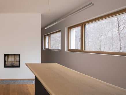 Fotografia tomada fuera de Zurlan Decomadera SL - Tienda de muebles en Noain, Navarra