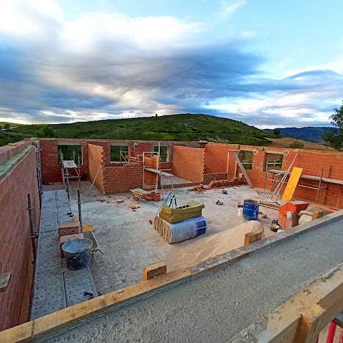 Fotografia tomada fuera de Irc Proyectos Navarra S.L - Reformas en Mutilva, Navarra