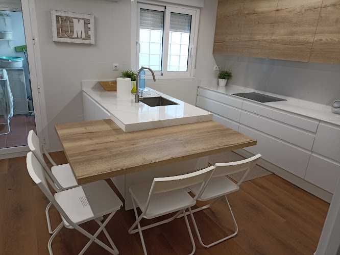 Fotografia tomada fuera de Muebles de cocina Juan José - Carpintería en El Puntal, Murcia