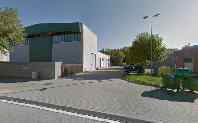 Fotografia tomada fuera de ALUMINIS JORDI PALAU - Metal·listeria en Gironella, Barcelona