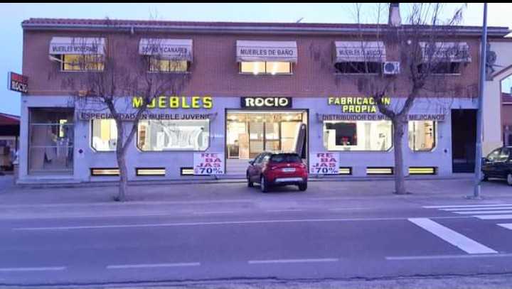 Fotografia tomada fuera de Muebles Rocío - Tienda de muebles en Gerindote, Toledo
