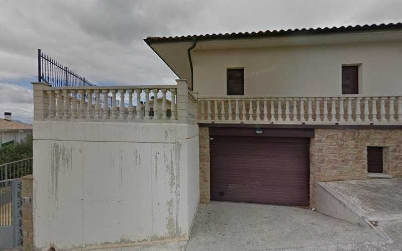 Fotografia tomada fuera de JOSE IGNACIO ESPARZA ECHARR - Ebanista en Artajona, Navarra