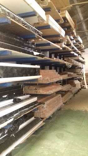 Fotografia tomada fuera de Maderas García Miña - Tienda de armarios en Málaga, Málaga