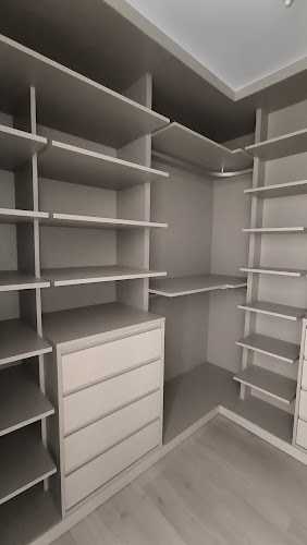 Fotografia tomada fuera de Armarios y carpinteria Mademafer s.l - Carpintero en Pinto, Madrid