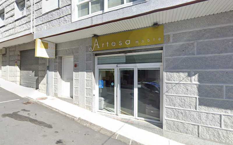Fotografia tomada fuera de Artesa Mobles - Tienda de muebles en Maceda, Orense
