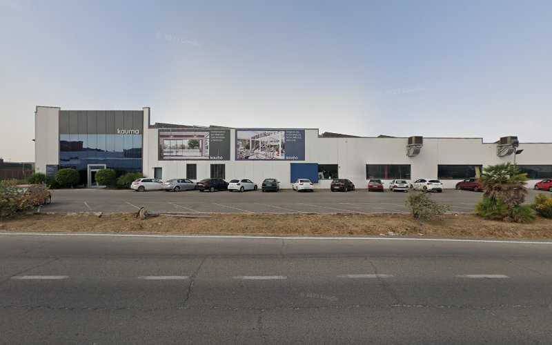 Fotografia tomada fuera de BELDAGLASS SL - Carpintero en Lucena, Córdoba