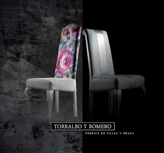Fotografia tomada fuera de Sillas Torralbo Y Romero - Fábrica de muebles en Lucena, Córdoba