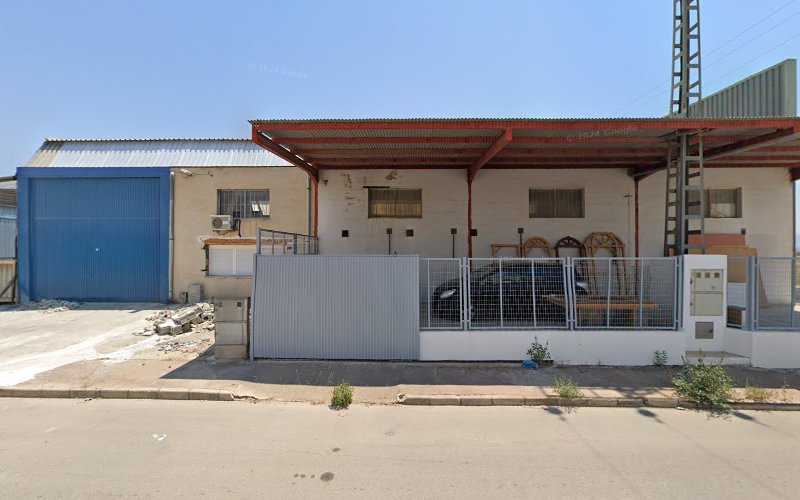 Fotografia tomada fuera de ENCOFRADOS Y MADERAS MURCIA S.L. - Tienda de bricolaje en Lorquí, Murcia