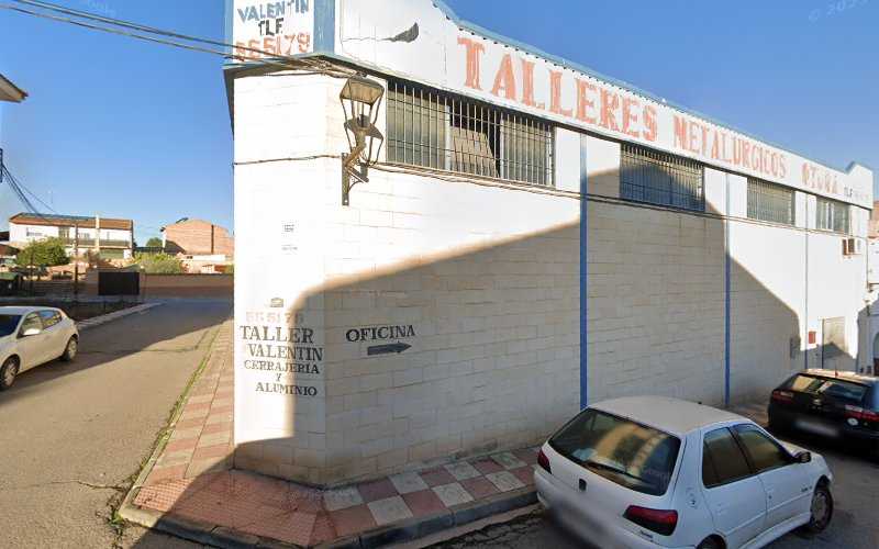 Fotografia tomada fuera de Metalve - Carpintería metálica y de aluminio en Otura, Granada