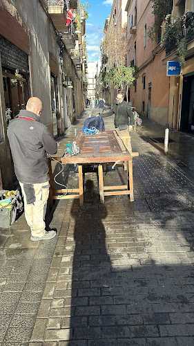 Fotografia tomada fuera de Ebanistería - Carpintería GHG - Ebenista en Barcelona, Barcelona