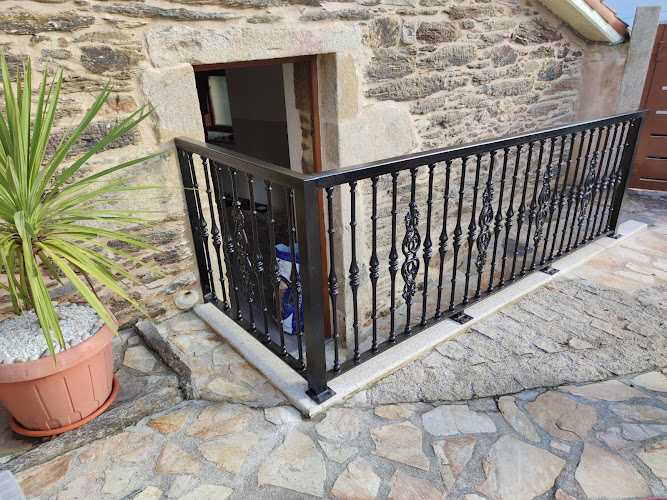 Fotografia tomada fuera de Gammagal - Carpintería metálica y de aluminio en Bouza, Pontevedra