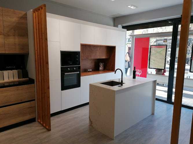 Fotografia tomada fuera de Cocina Decor - Carpintería en Valencia, Valencia