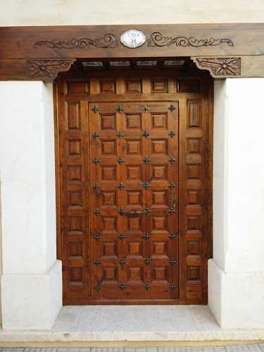 Fotografia tomada fuera de Carpintería Castellanos Villarrobledo - Fábrica de muebles en Villarrobledo, Albacete