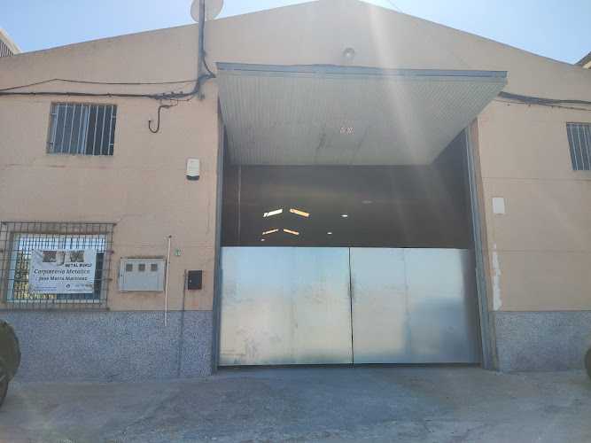 Fotografia tomada fuera de Carpintería Metal HJM - Carpintería metálica y de aluminio en Murcia, Murcia