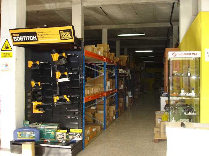Fotografia tomada fuera de Galigrap S.L - Woodworking supply store en Balteiro, Pontevedra