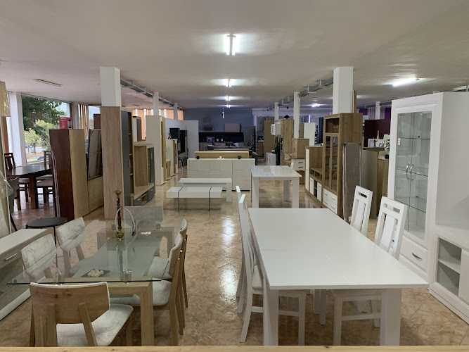 Fotografia tomada fuera de Muebles Angel Torres S L - Tienda de muebles en Casas de Don Gómez, Cáceres