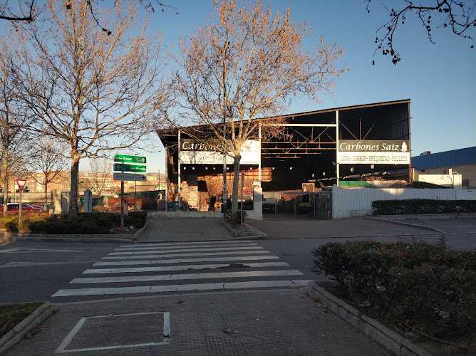 Fotografia tomada fuera de Maderas Saiz - Empresa maderera en Collado Villalba, Madrid