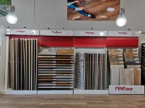 Fotografia tomada fuera de Mercapin - Servicio de instalación de suelos de madera en Collado Villalba, Madrid