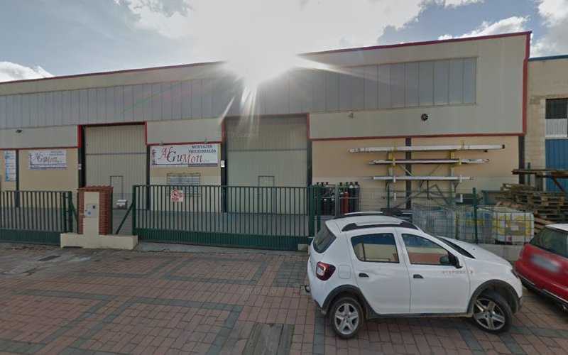 Fotografia tomada fuera de MONTAJES INDUSTRIALES ALGUMON S.L. - Servicios de empresa a empresa en Venta de Baños, Palencia