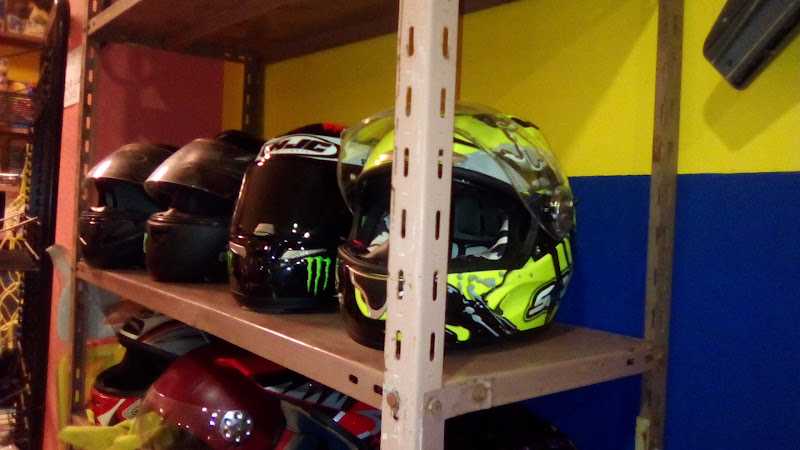 Fotografia tomada fuera de Maderas García Angulo S.L. - Establecimiento de venta de madera en Villarrobledo, Albacete