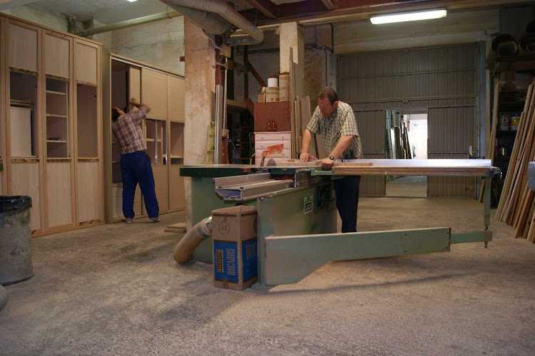 Fotografia tomada fuera de Muebles Y Decoración Puente - Tienda de armarios en Laudio, Álava