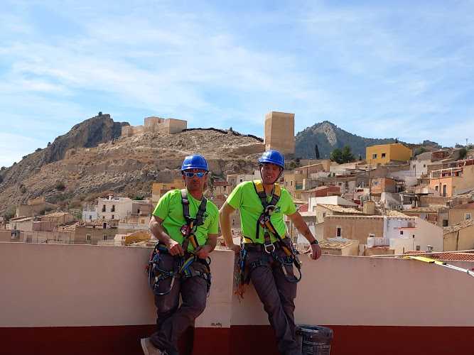 Fotografia tomada fuera de XIXONA VERTICAL - Pintura en Jijona, Alicante
