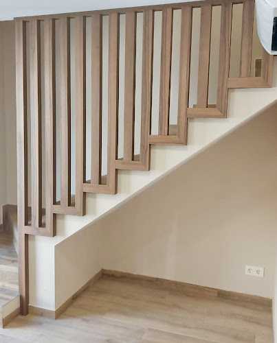 Fotografia tomada fuera de Fusteria Sant Quirze, S.L. - Carpintería en Sant Quirze del Vallès, Barcelona