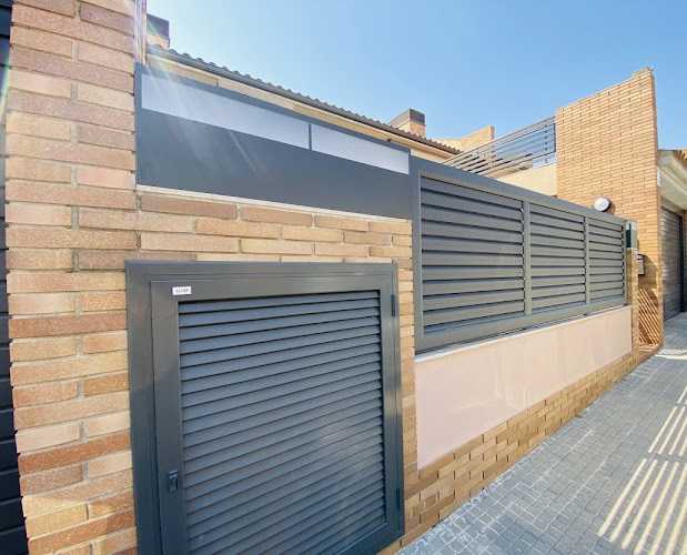 Fotografia tomada fuera de Carpintería metálica F. Aguilera - Carpintería metálica y de aluminio en Abrera, Barcelona