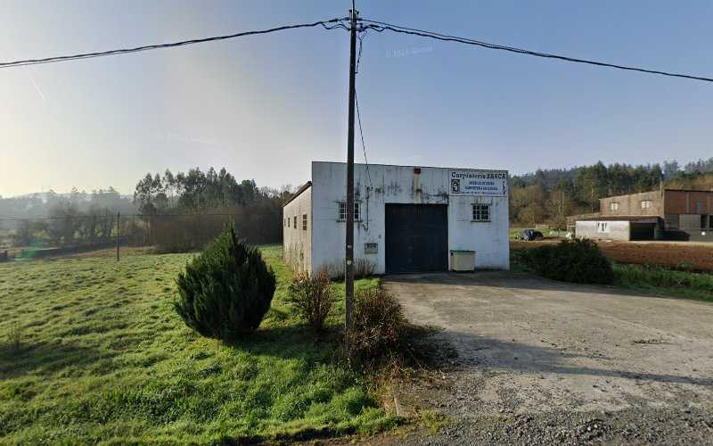 Fotografia tomada fuera de Carpintería Barca - Tienda de muebles en La Baña, A Coruña