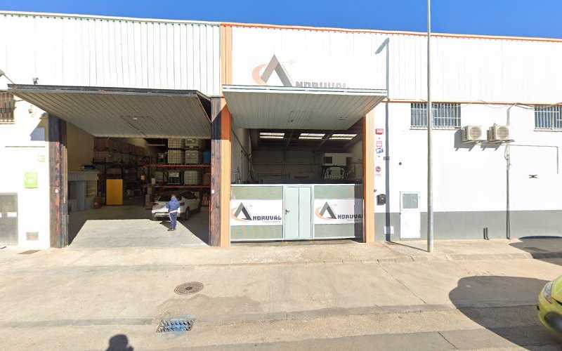 Fotografia tomada fuera de INDUSTRIAS ANDRUVAL - Carpintería metálica y de aluminio en Catarroja, Valencia