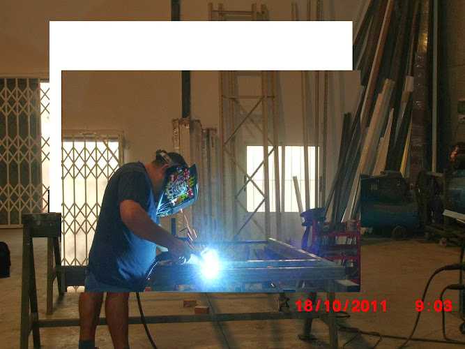 Fotografia tomada fuera de LA CERRAJERIA DE JAIME - Carpintería metálica y de aluminio en Catarroja, Valencia
