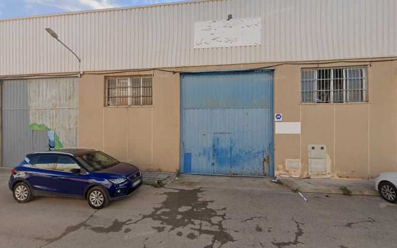 Fotografia tomada fuera de Alupres - Carpintería metálica y de aluminio en Castellón de la Plana, Castellón