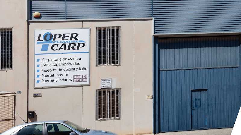 Fotografia tomada fuera de Lopercarp s.l. Carpinteria - Carpintería en Cartagena, Murcia